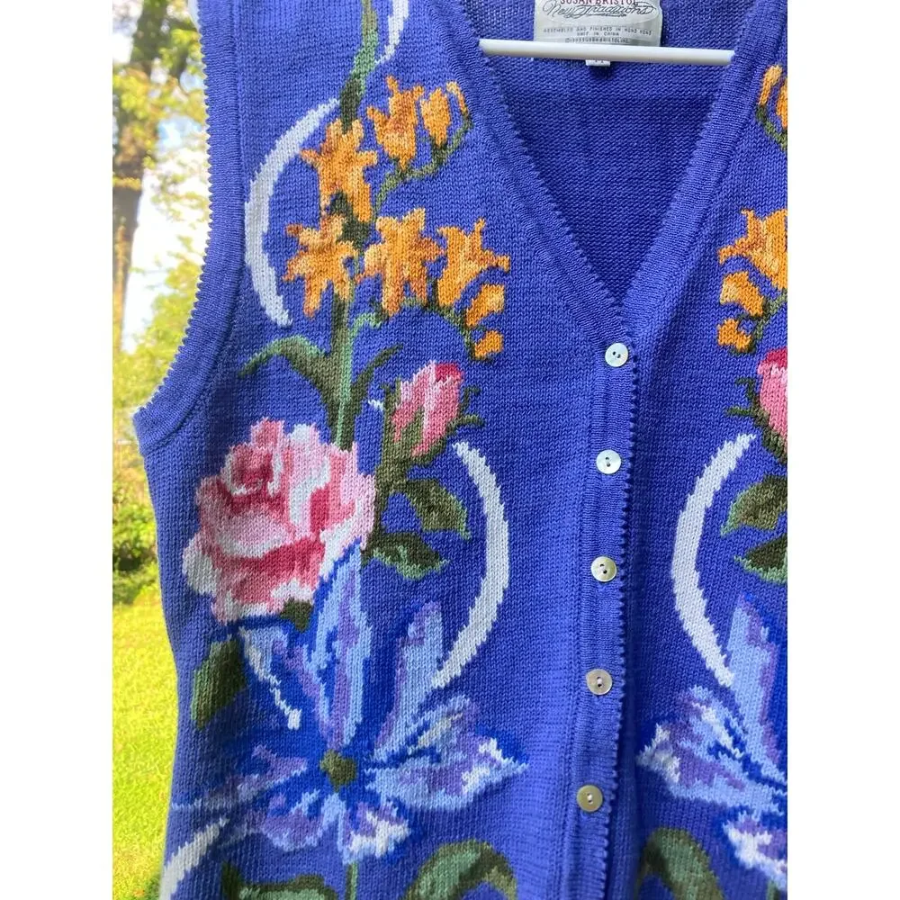 Susan Bristol-Vintage Granny Core Cottage Cornflower Blue Floral Sweater Vest- M